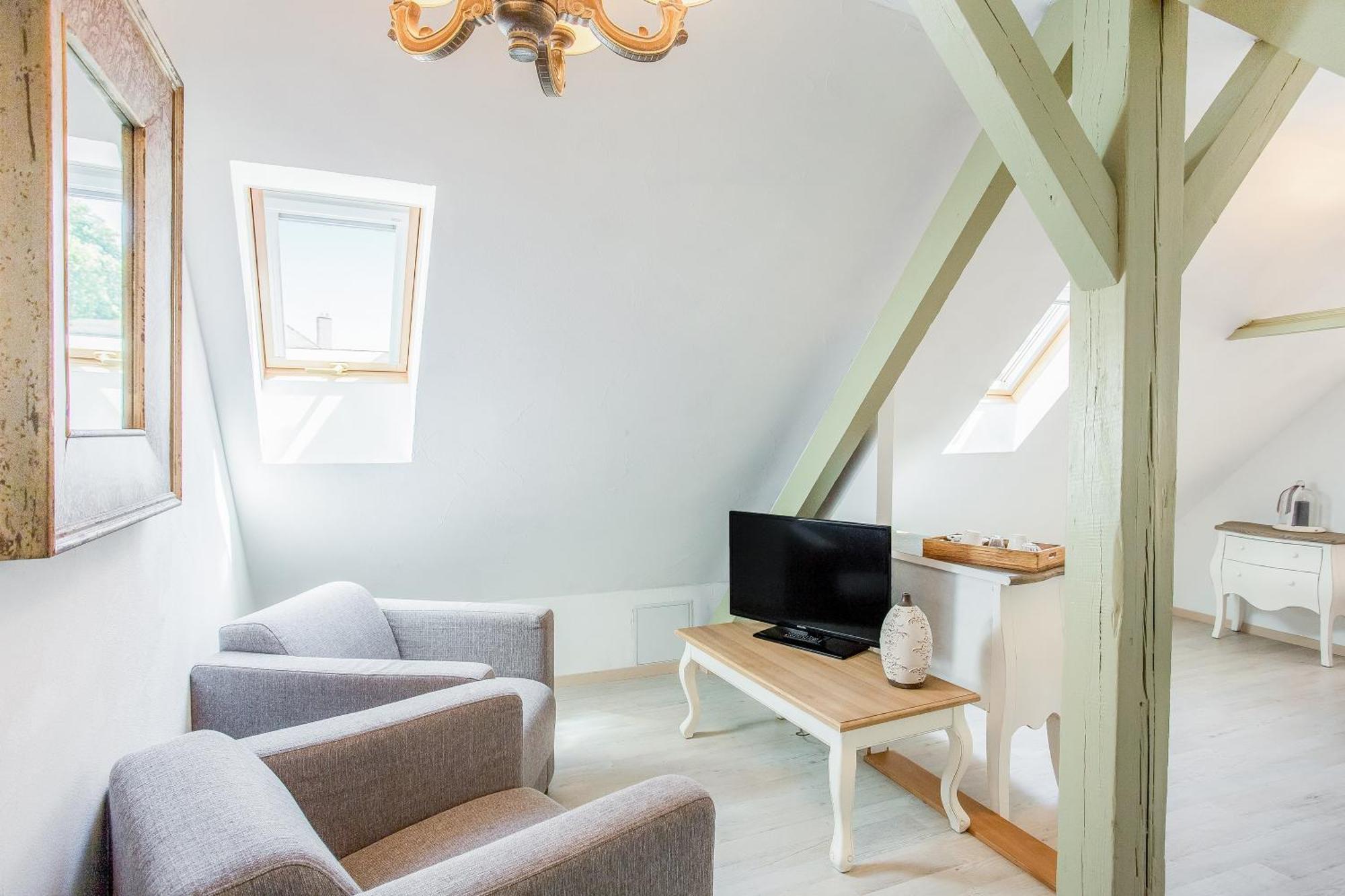 Chambres D'Hotes Le Domaine Des Remparts Selestat Room photo