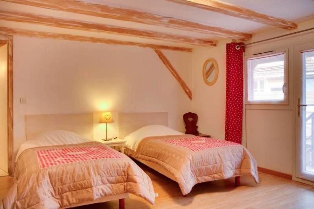 Chambres D'Hotes Le Domaine Des Remparts Selestat Exterior photo