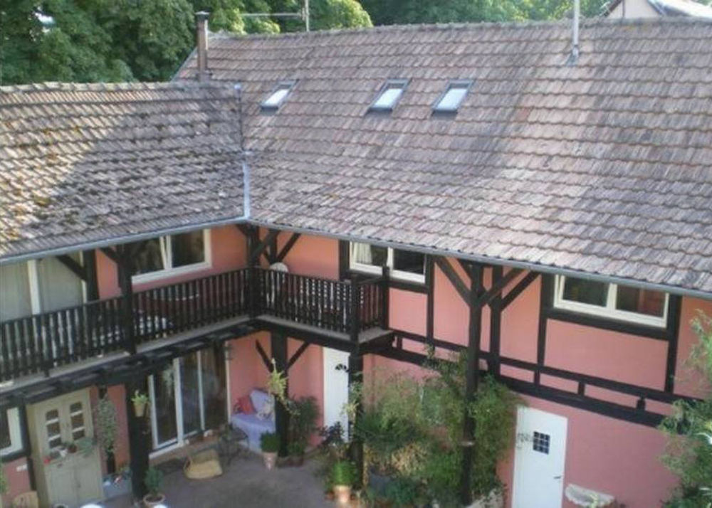 Chambres D'Hotes Le Domaine Des Remparts Selestat Exterior photo